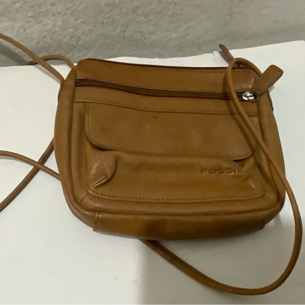 Vintage Fossil  Brown Tan Leather Small Crossbody Bag